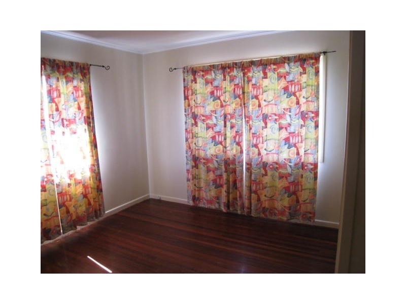 54 Wagensveldt Street, Slacks Creek QLD 4127