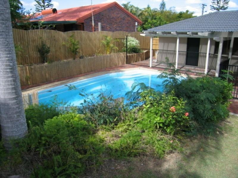 46 Caloola Drive, Springwood QLD 4127