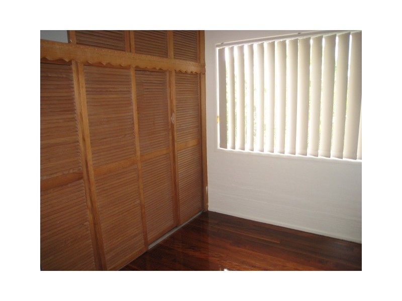 1 Balmoral Street, Slacks Creek QLD 4127