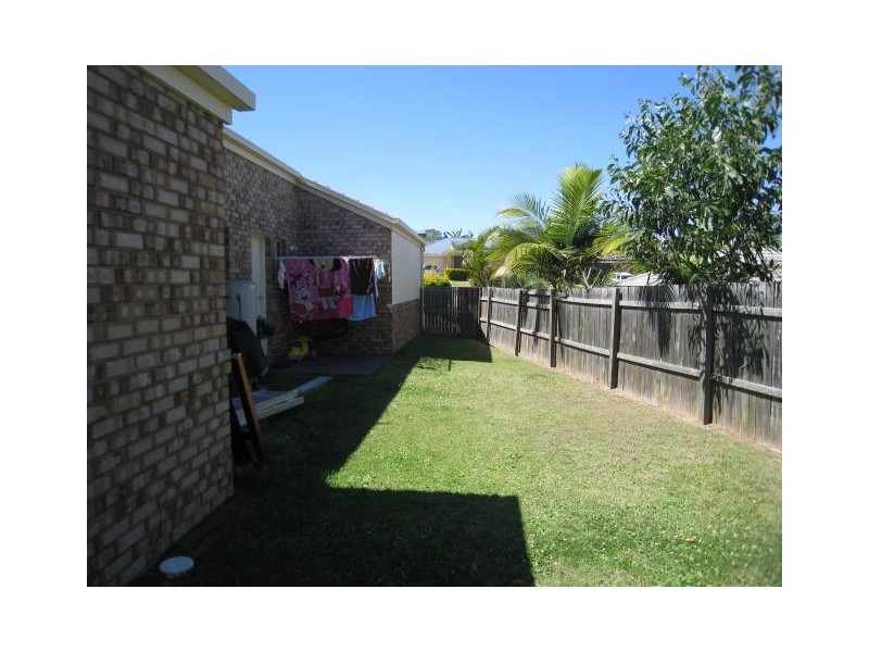 Regents Park QLD 4118