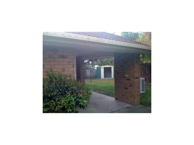 8 Warren Court, Loganlea QLD 4131