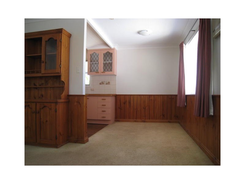 8 Primose Street, Logan Central QLD 4114