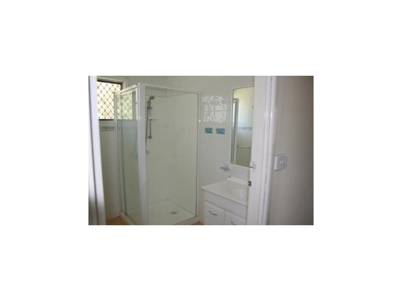 147 Jacaranda Avenue, Kingston QLD 4114