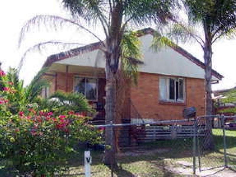 12 Wentworth Street, Woodridge QLD 4114