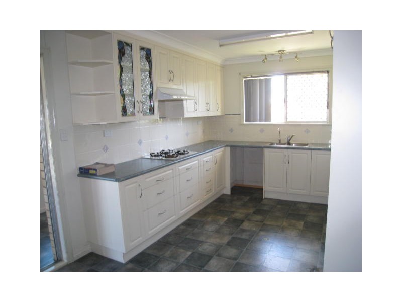 14 Andrew Street, Bundamba QLD 4304