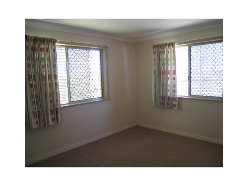 14 Andrew Street, Bundamba QLD 4304