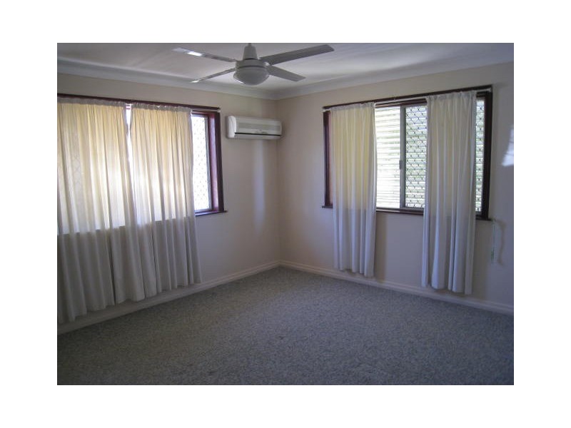 14 Andrew Street, Bundamba QLD 4304
