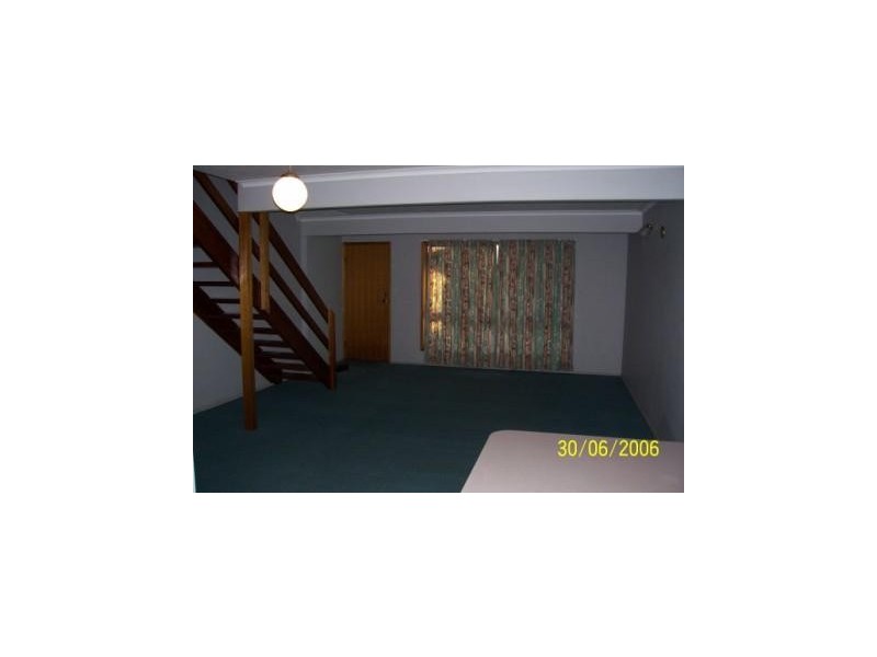 9/155 John Paul Drive, Springwood QLD 4127