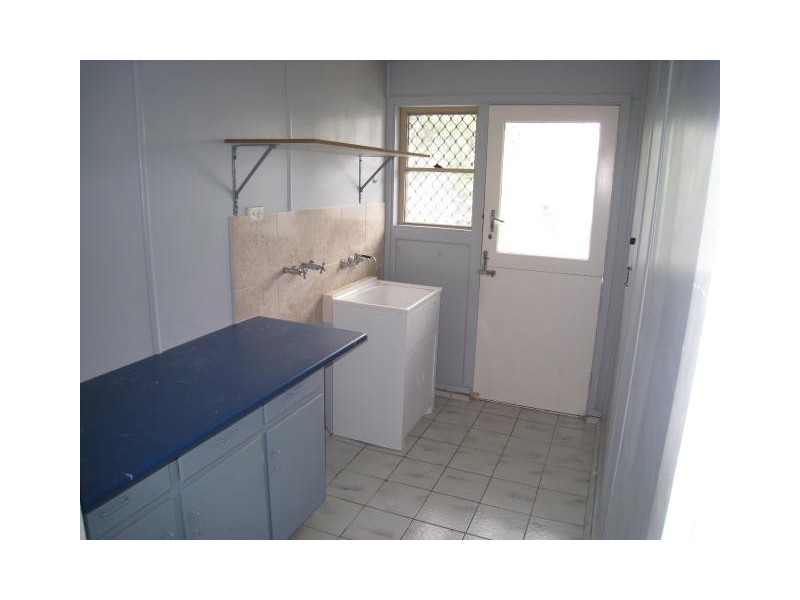 11 Fleur Street, Woodridge QLD 4114