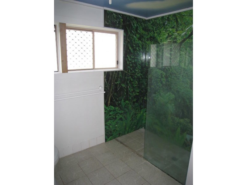 11 Fleur Street, Woodridge QLD 4114