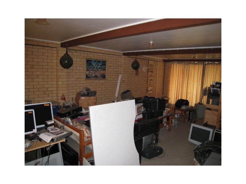 12 Rowan Street, Slacks Creek QLD 4127