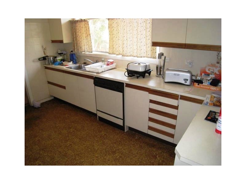 12 Rowan Street, Slacks Creek QLD 4127