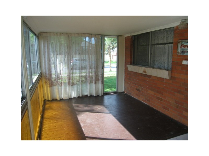 4 Wurama Street, Logan Central QLD 4114