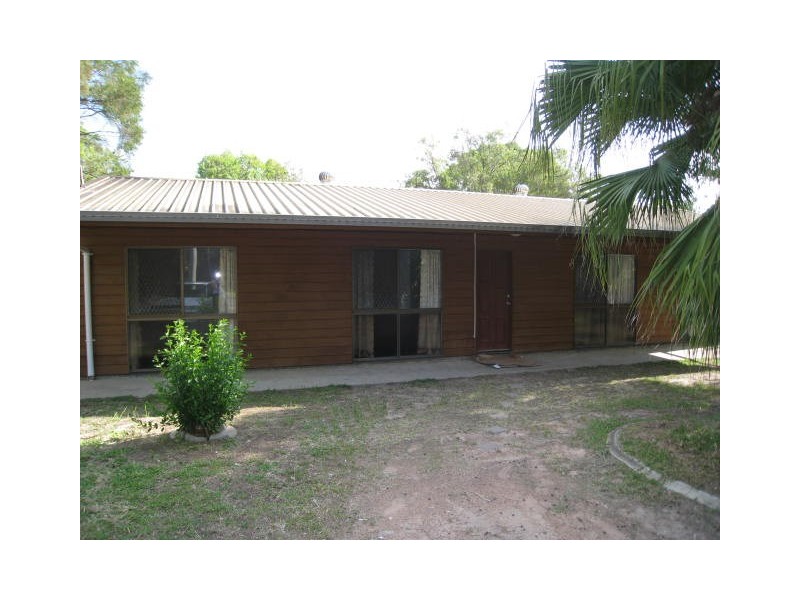 34 Nerine Street, Kingston QLD 4114