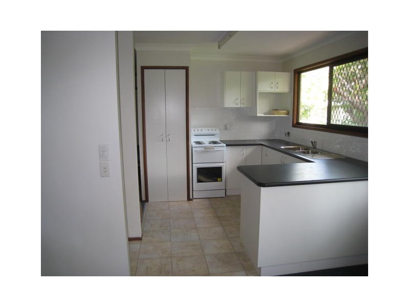 34 Nerine Street, Kingston QLD 4114