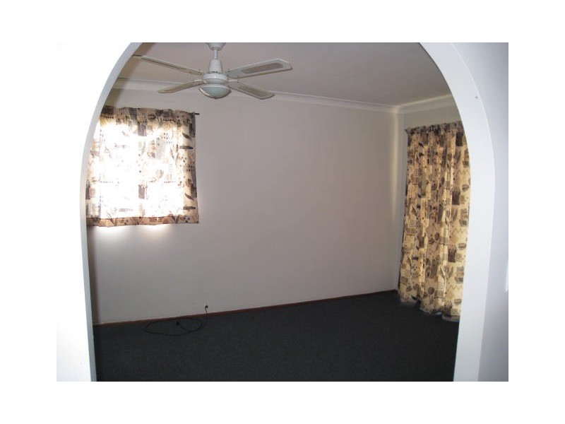 34 Nerine Street, Kingston QLD 4114