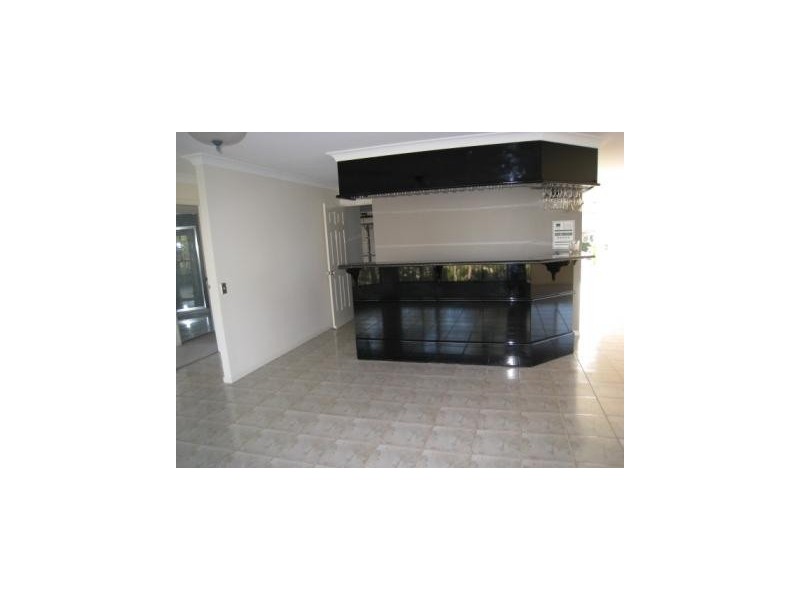 44 Bayview Drive, Tanah Merah QLD 4128