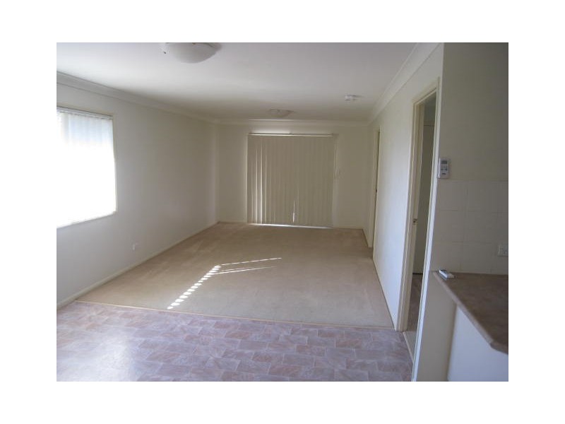 19 Lyrebird Street, Loganlea QLD 4131