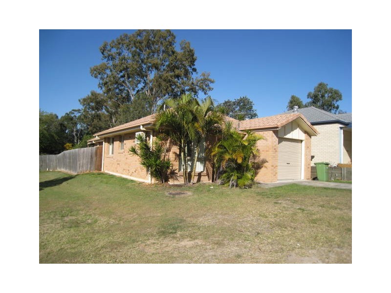 19 Lyrebird Street, Loganlea QLD 4131