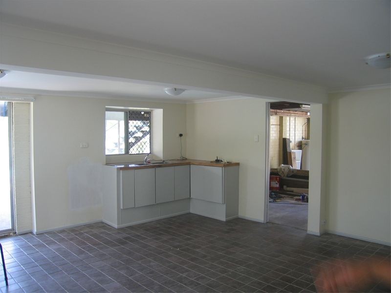 7 Chestnut Street, Logan Central QLD 4114