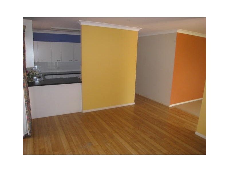 15 Buttercup Close, Meadowbrook QLD 4131