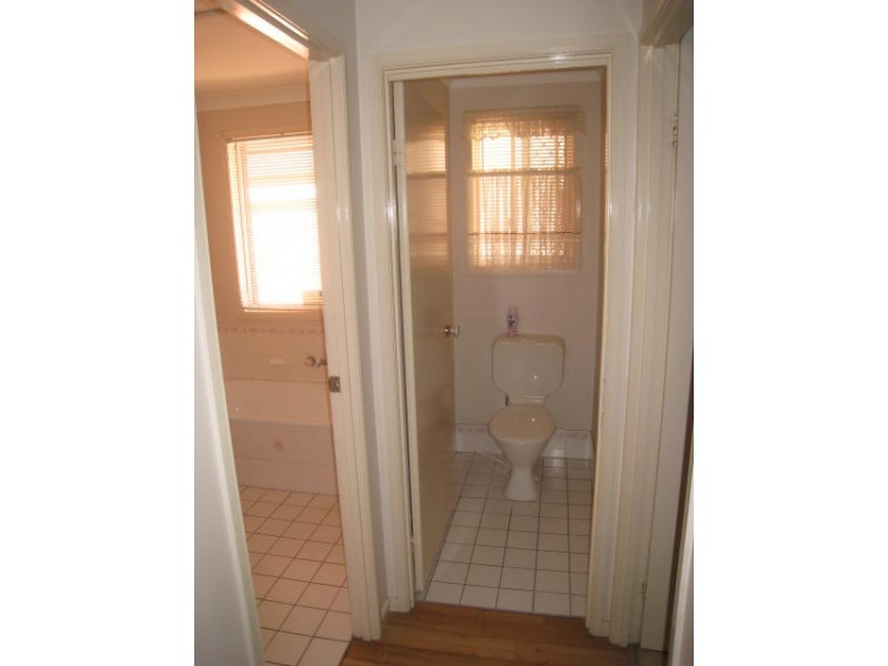 15 Buttercup Close, Meadowbrook QLD 4131