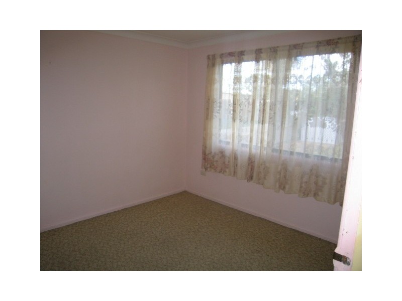 293 Third Avenue, Kingston QLD 4114