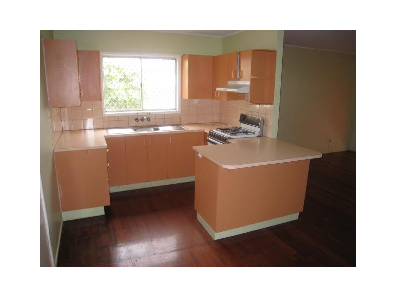 15 Nyanza Street, Woodridge QLD 4114