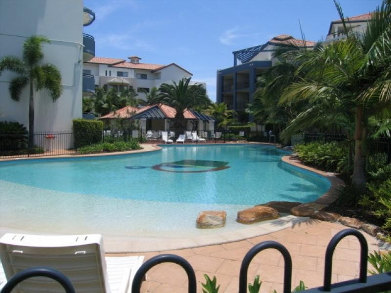 312/392 Marine Parade, Labrador QLD 4215