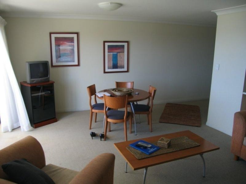 312/392 Marine Parade, Labrador QLD 4215