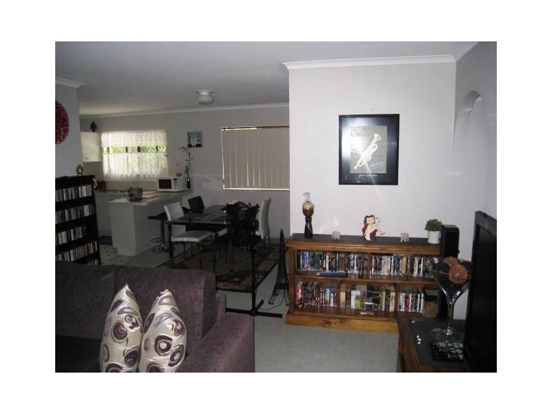 39/155 John Paul Drive, Springwood QLD 4127