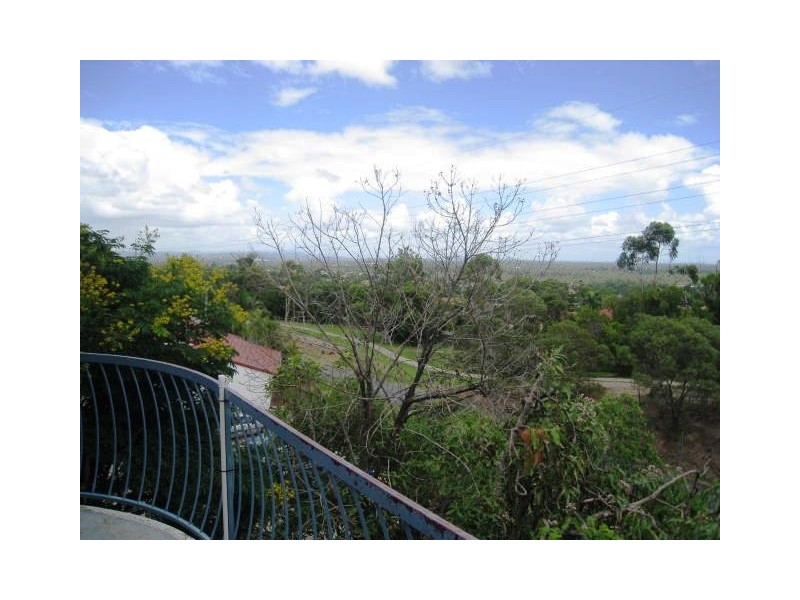 39/155 John Paul Drive, Springwood QLD 4127