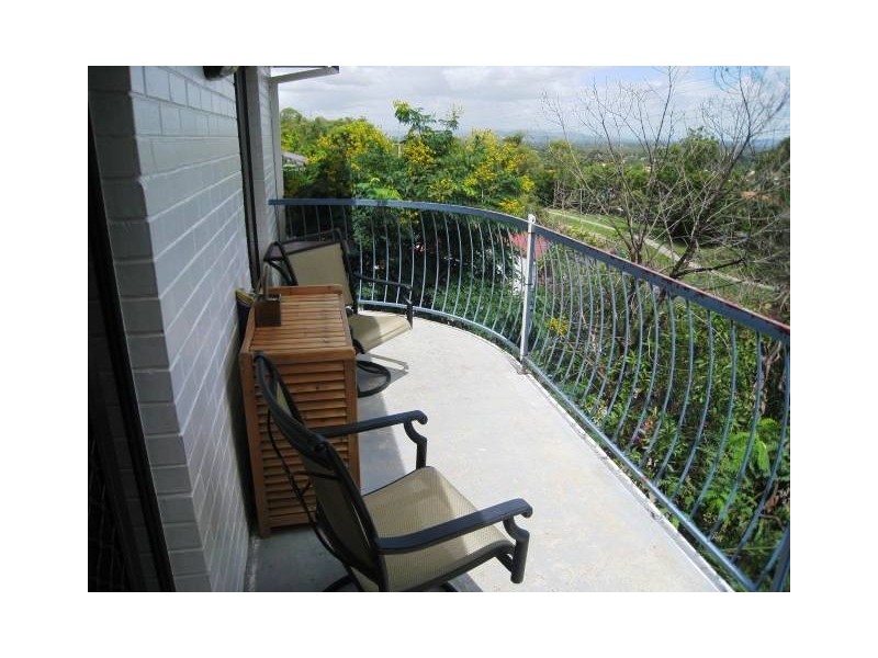 39/155 John Paul Drive, Springwood QLD 4127