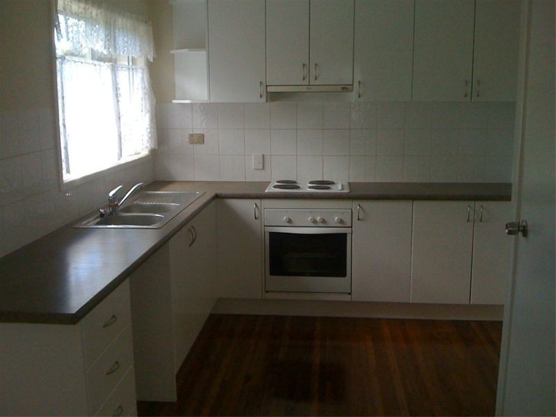 27 Douglas Street, Woodridge QLD 4114