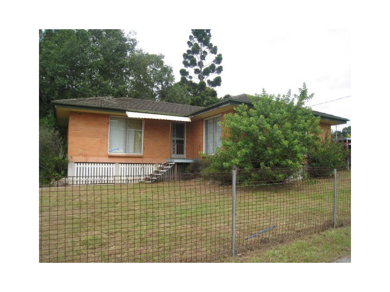 18 Fleur Street, Woodridge QLD 4114