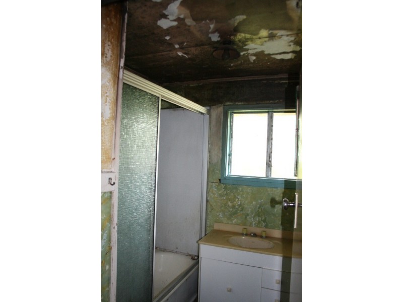 18 Fleur Street, Woodridge QLD 4114