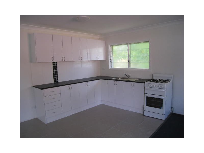 7 Avoca Street, Woodridge QLD 4114