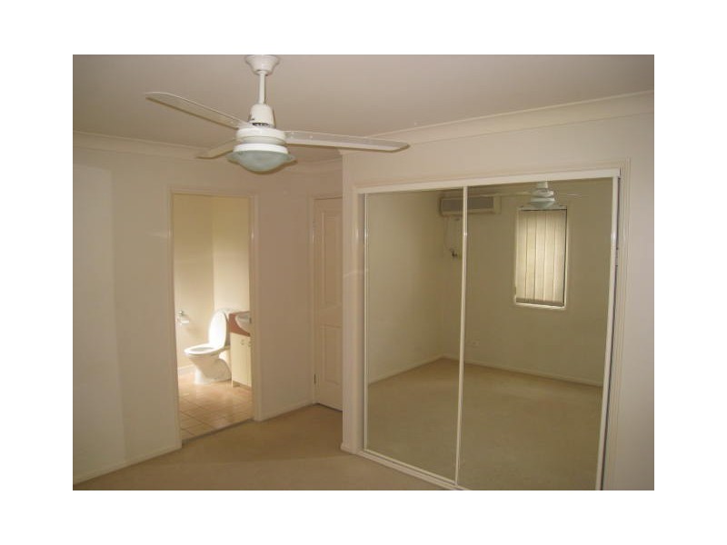 45/16 Violet Close, Eight Mile Plains QLD 4113