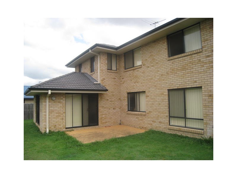 Stretton QLD 4116
