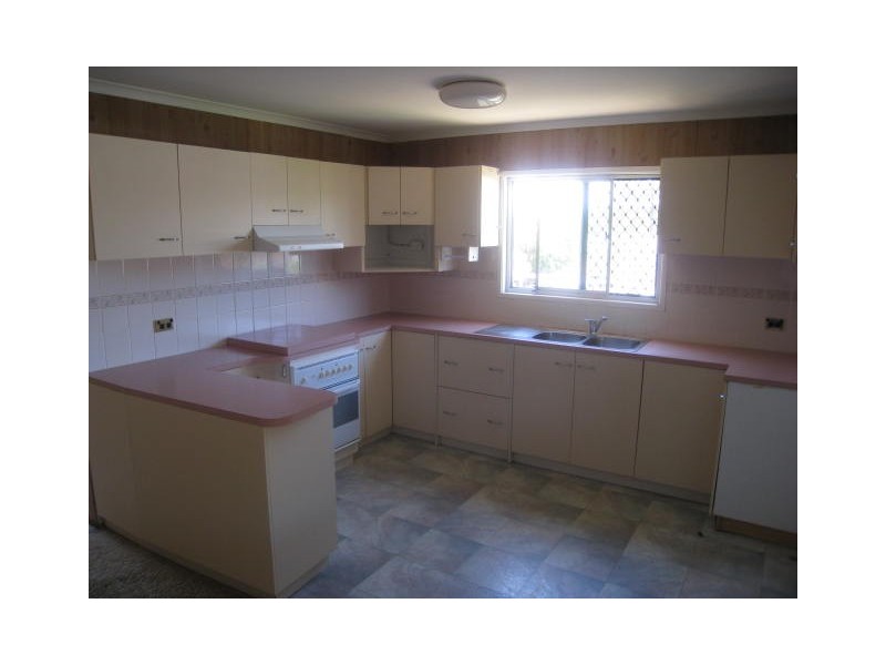 10 Huntress Court, Logan Central QLD 4114