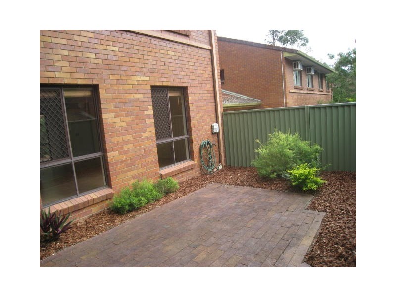42/123 Hall Road, Springwood QLD 4127