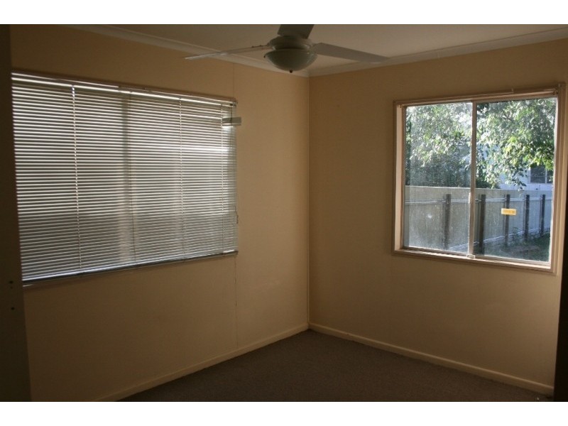 38 Southgate Drive, Woodridge QLD 4114