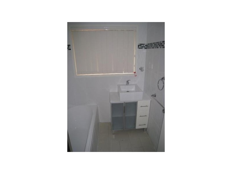 10 Fairdale Street, Woodridge QLD 4114