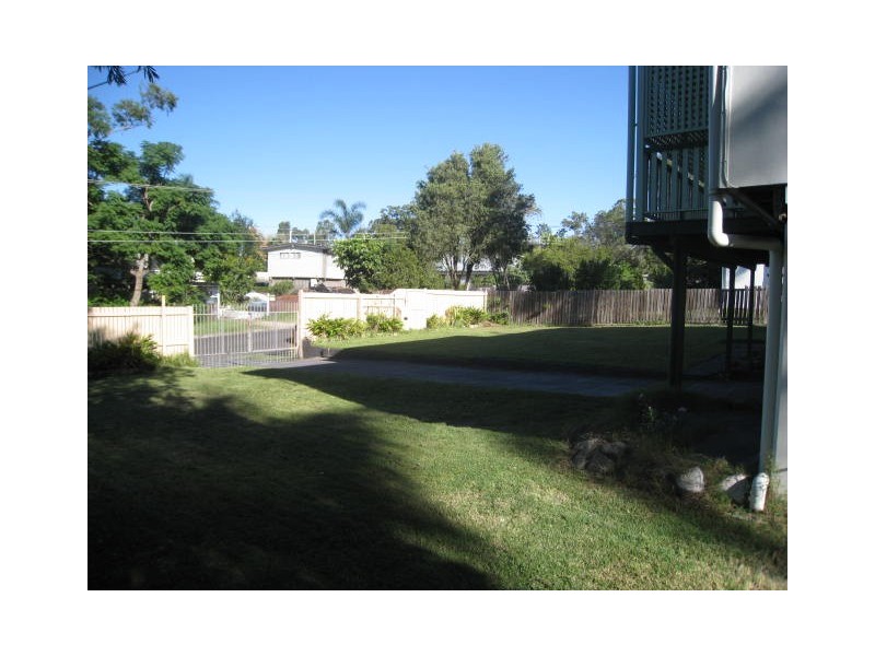 10 Claverton Street, Woodridge QLD 4114
