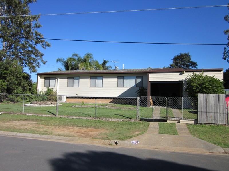 8 Melwood Street, Eagleby QLD 4207