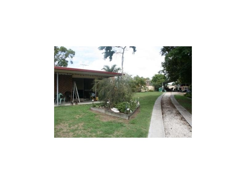 13 Lacebark Street, Crestmead QLD 4132