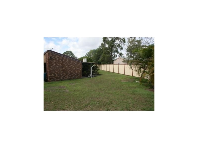 13 Lacebark Street, Crestmead QLD 4132