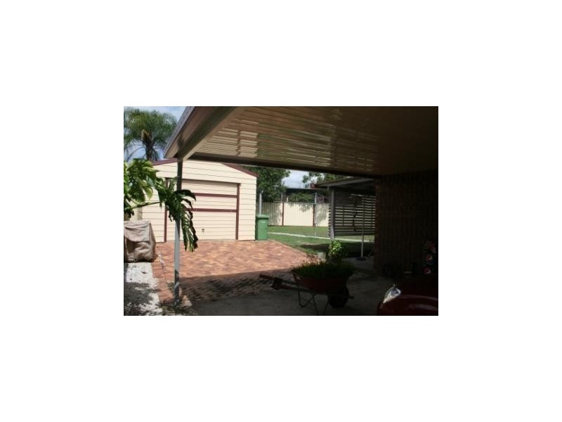 13 Lacebark Street, Crestmead QLD 4132