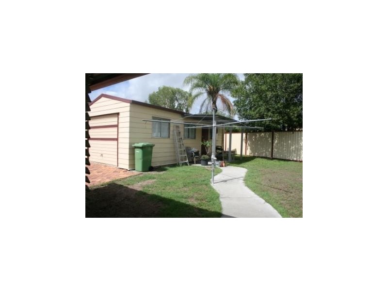 13 Lacebark Street, Crestmead QLD 4132