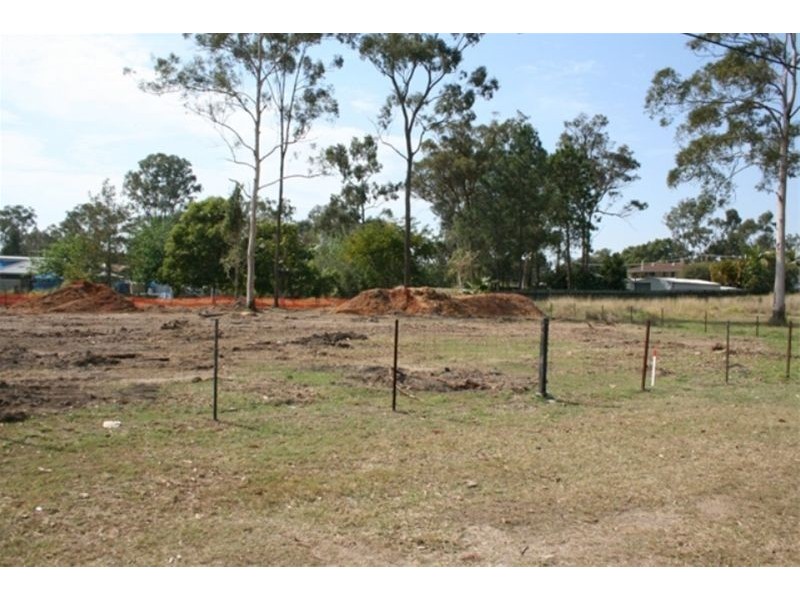 . Corner Garfield Rd & Charles Ave, Logan Central QLD 4114